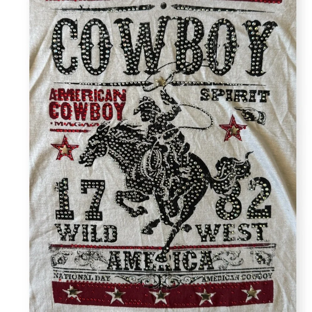 Vintage y2k western rodeo tee with studded rhinestone embellishments Small